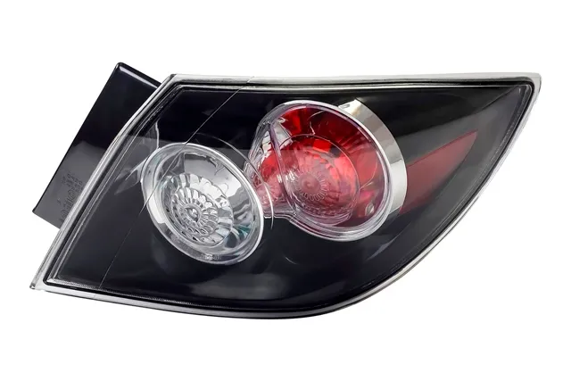 Задний фонарь (правый) для Mazda 3 (BK)