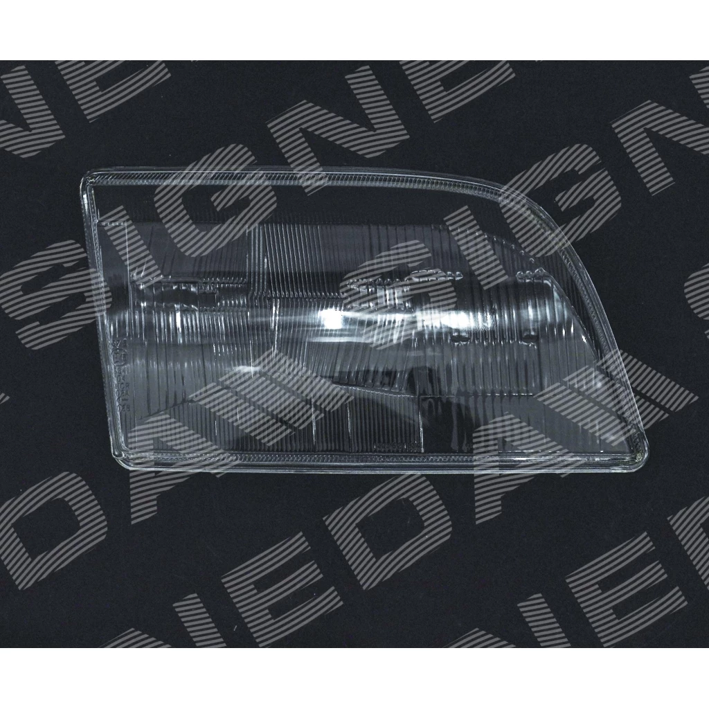 Стекло передней фары для Mercedes S (W140)