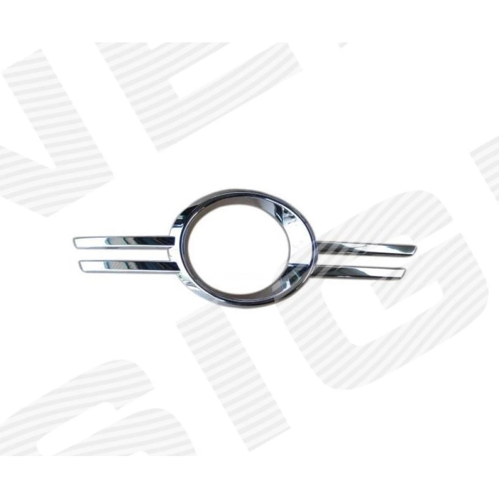 Рамка противотуманки (правая) для Mercedes C (W204)