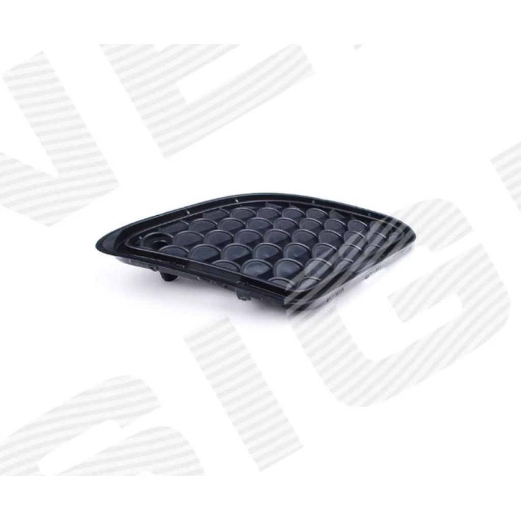 Решетка в бампер (левая) для Mercedes C (W204)