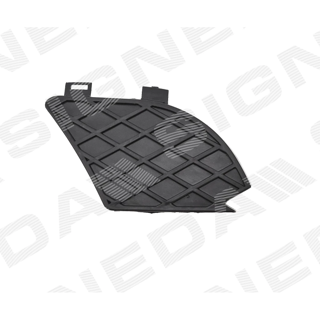 Заглушка переднего бампера (правая) для Mercedes E (W210)