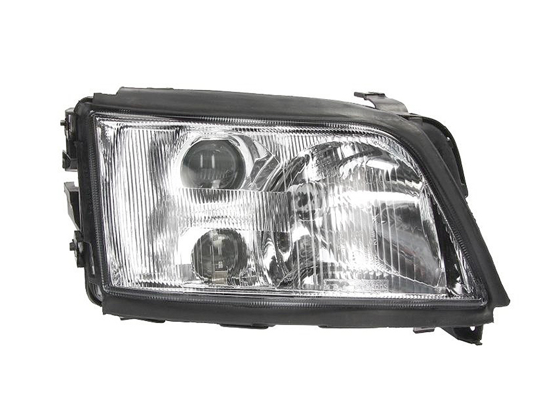 Передняя фара (правая) для Audi A6 (C4)