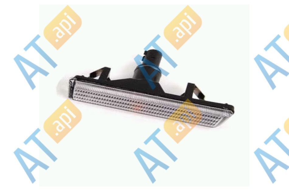 Повторитель в крыло (левый) для BMW 7 (E38)