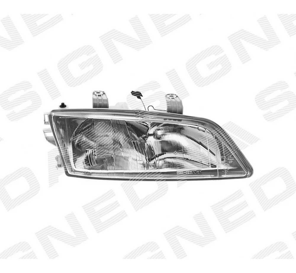 Передняя фара (правая) для Nissan Primera (P11) Передняя фара (правая) для Nissan Primera (P11)
