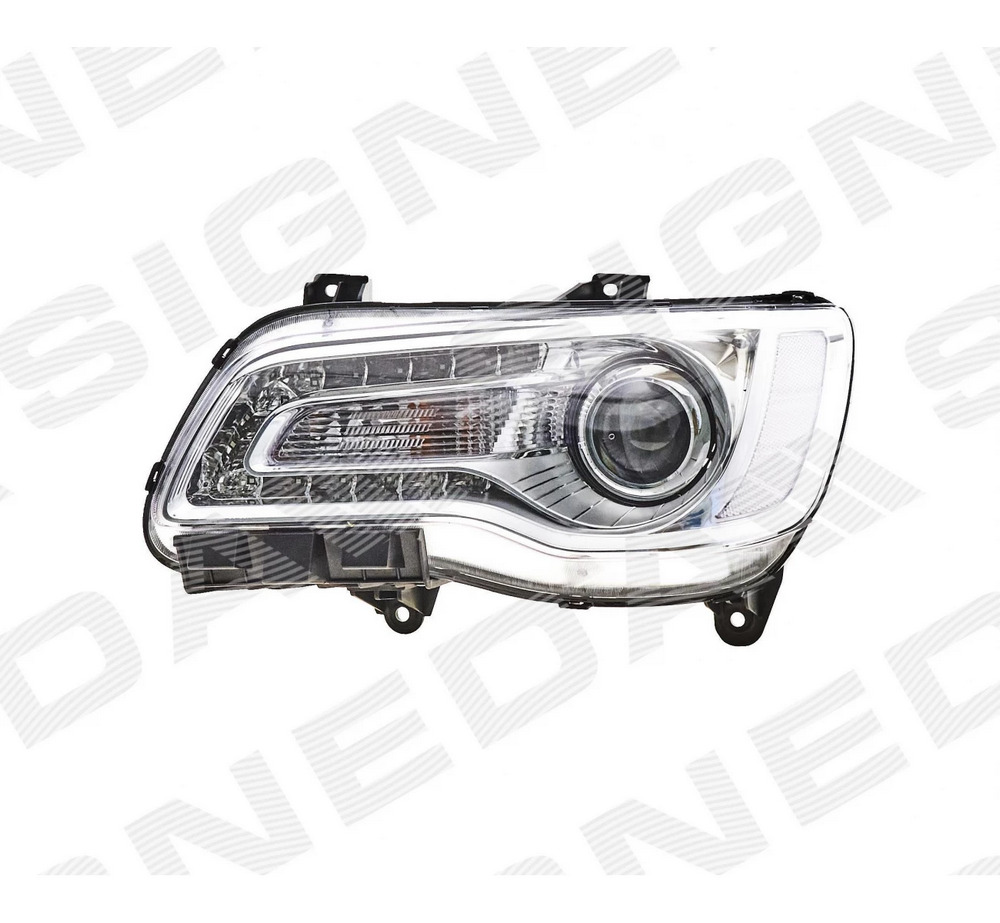 Передняя фара для Chrysler 300C II