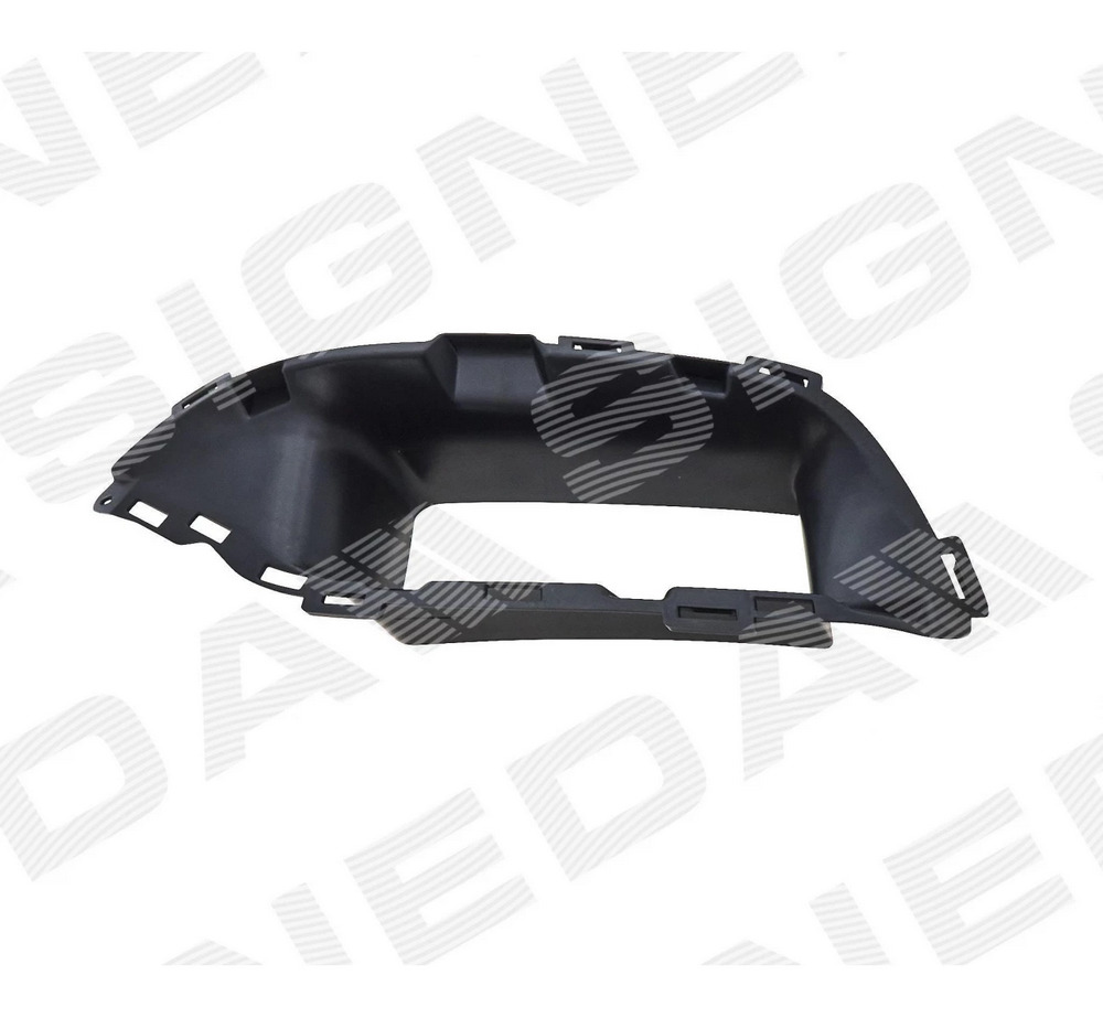 Решетка в бампер (левая) для Mercedes C (W205)