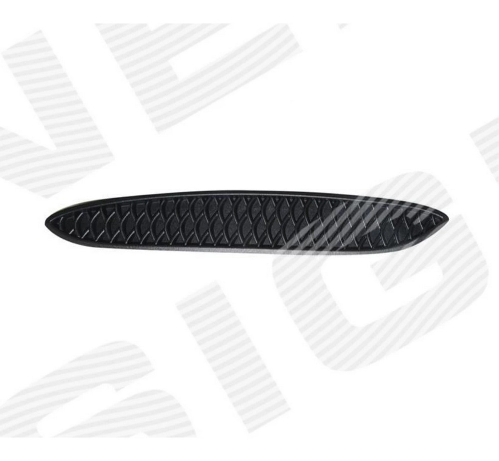 Молдинг заднего бампера (правый) для Mercedes C (W205)