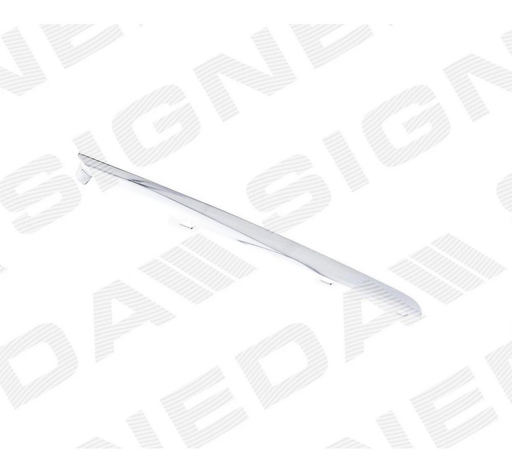 Молдинг решетки для Mercedes C (W205)