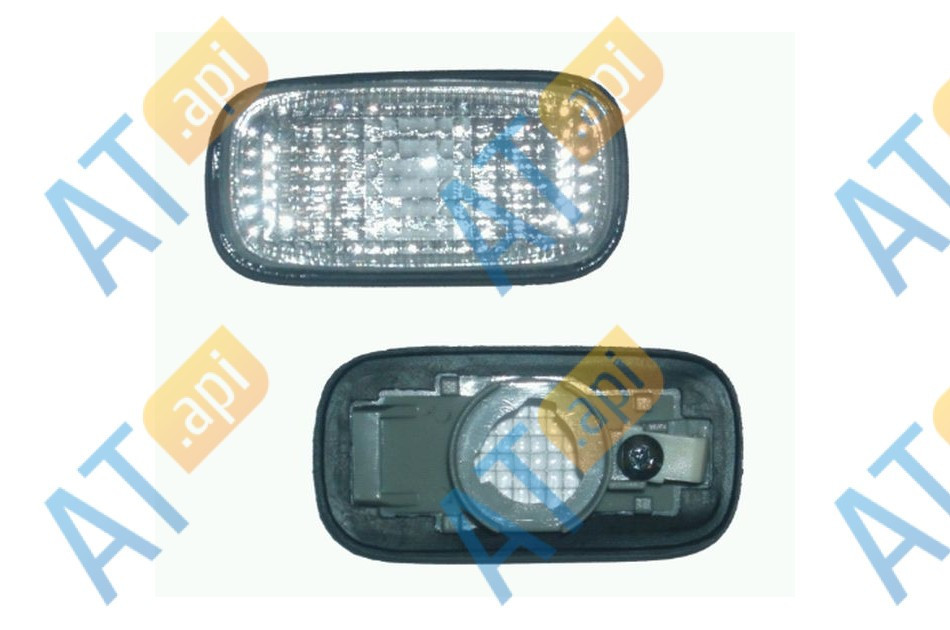 Повторитель в крыло для Nissan Almera I (N15) Повторитель в крыло для Nissan Almera I (N15)