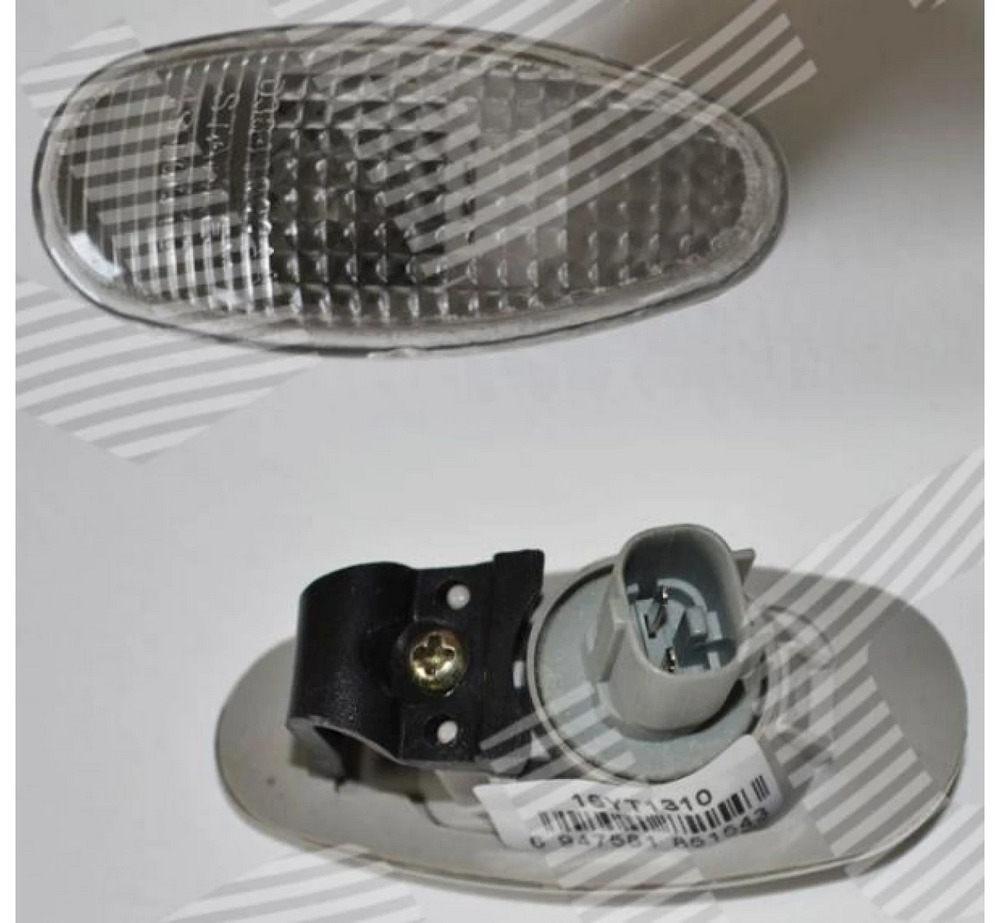 Повторитель в крыло для Mitsubishi Outlander I (CU0W)