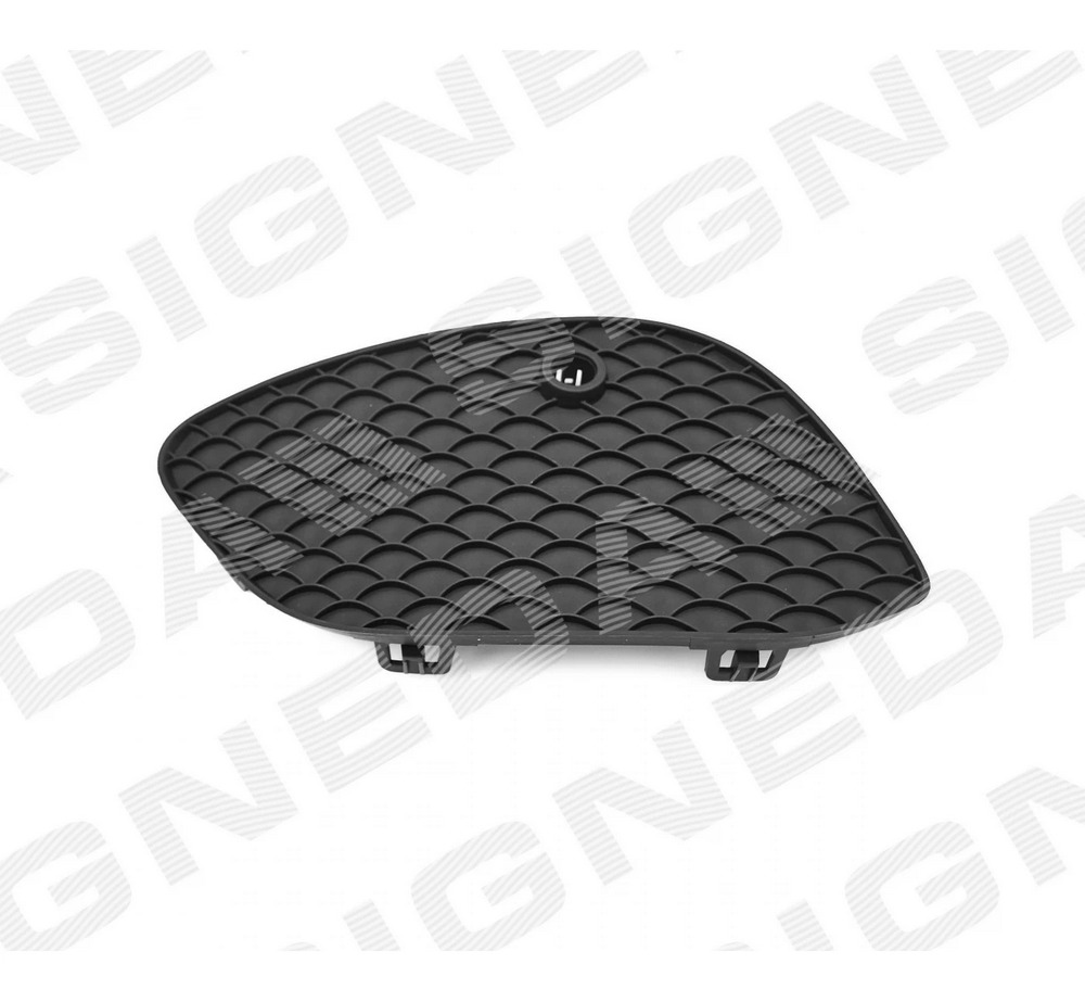 Решетка в передний бампер (левая) для Mercedes GLC (X253)