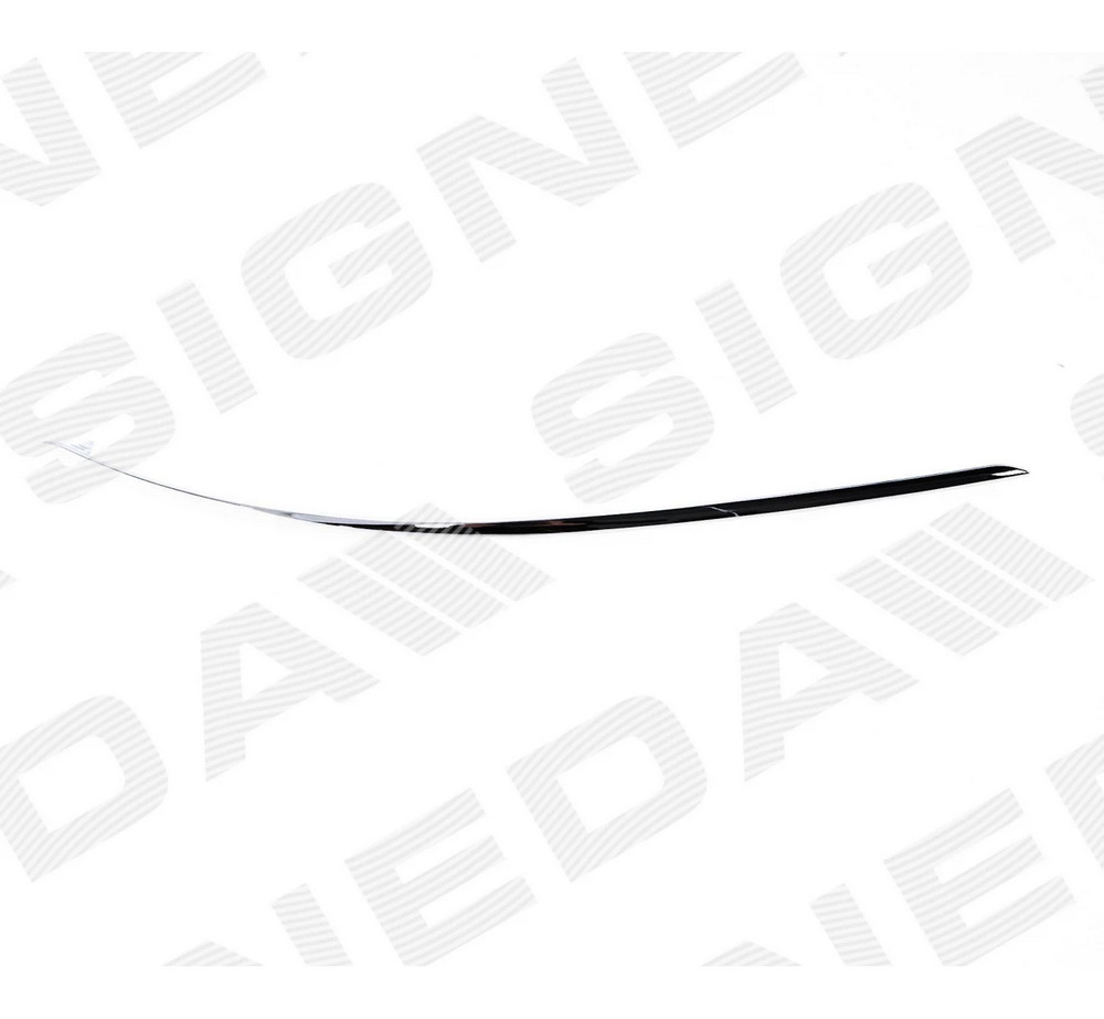 Молдинг бампера (правый) для Mercedes C (W204)