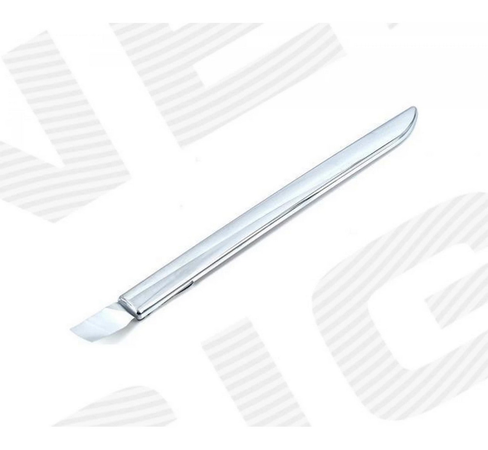 Молдинг переднего крыла (левый) для Mercedes C (W204)