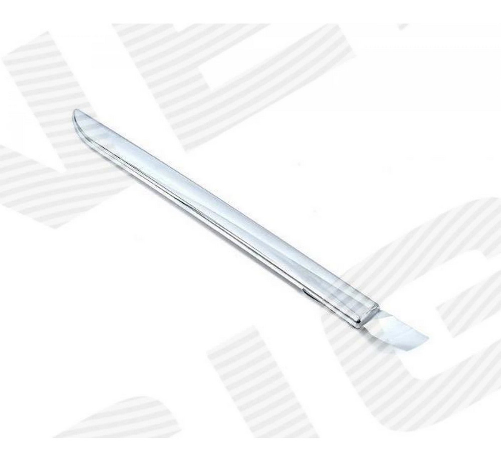 Молдинг переднего крыла (правый) для Mercedes C (W204)