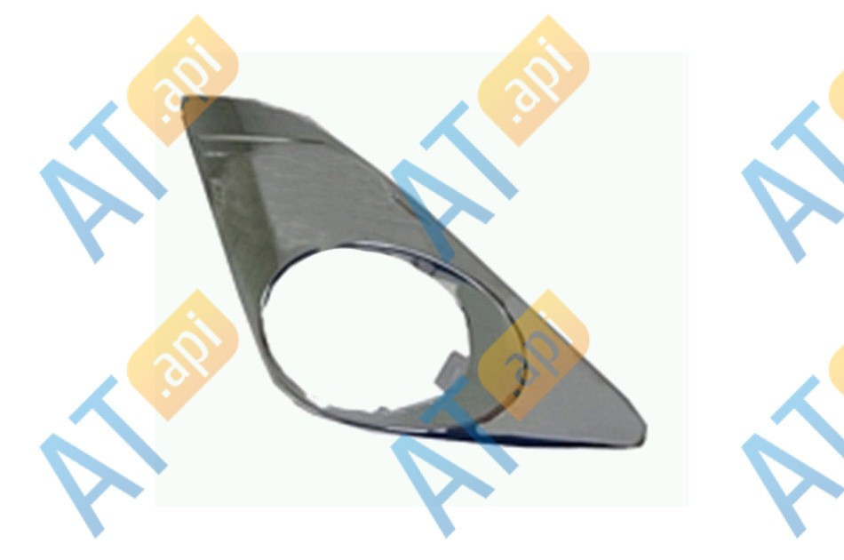 Рамка противотуманки (правая) для Toyota Camry (XV50) Рамка противотуманки (правая) для Toyota Camry (XV50)