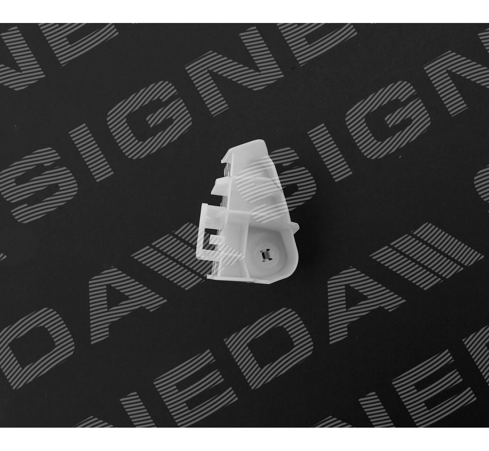 Крепление бампера для Toyota Yaris III (XP130)