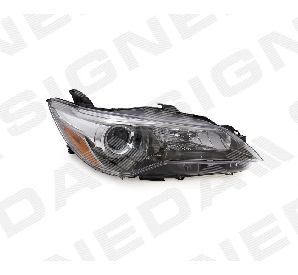 Передняя фара для Toyota Camry (XV50) Передняя фара для Toyota Camry (XV50)